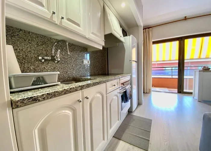 Neptuno Apartment *