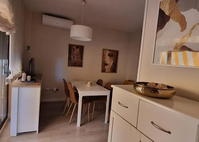 Neptuno Apartment *
